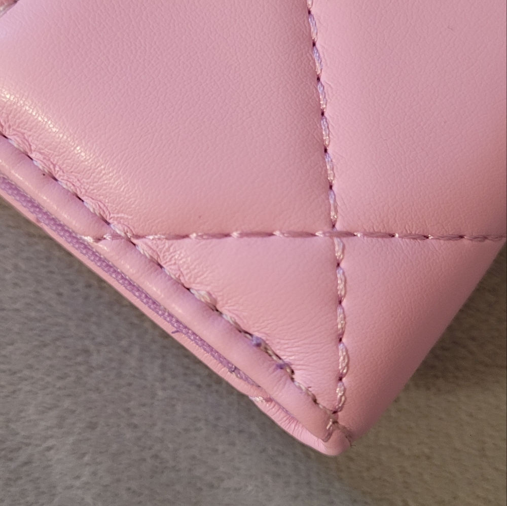 Cushy Kirby Wallet. - Picture 12 of 16